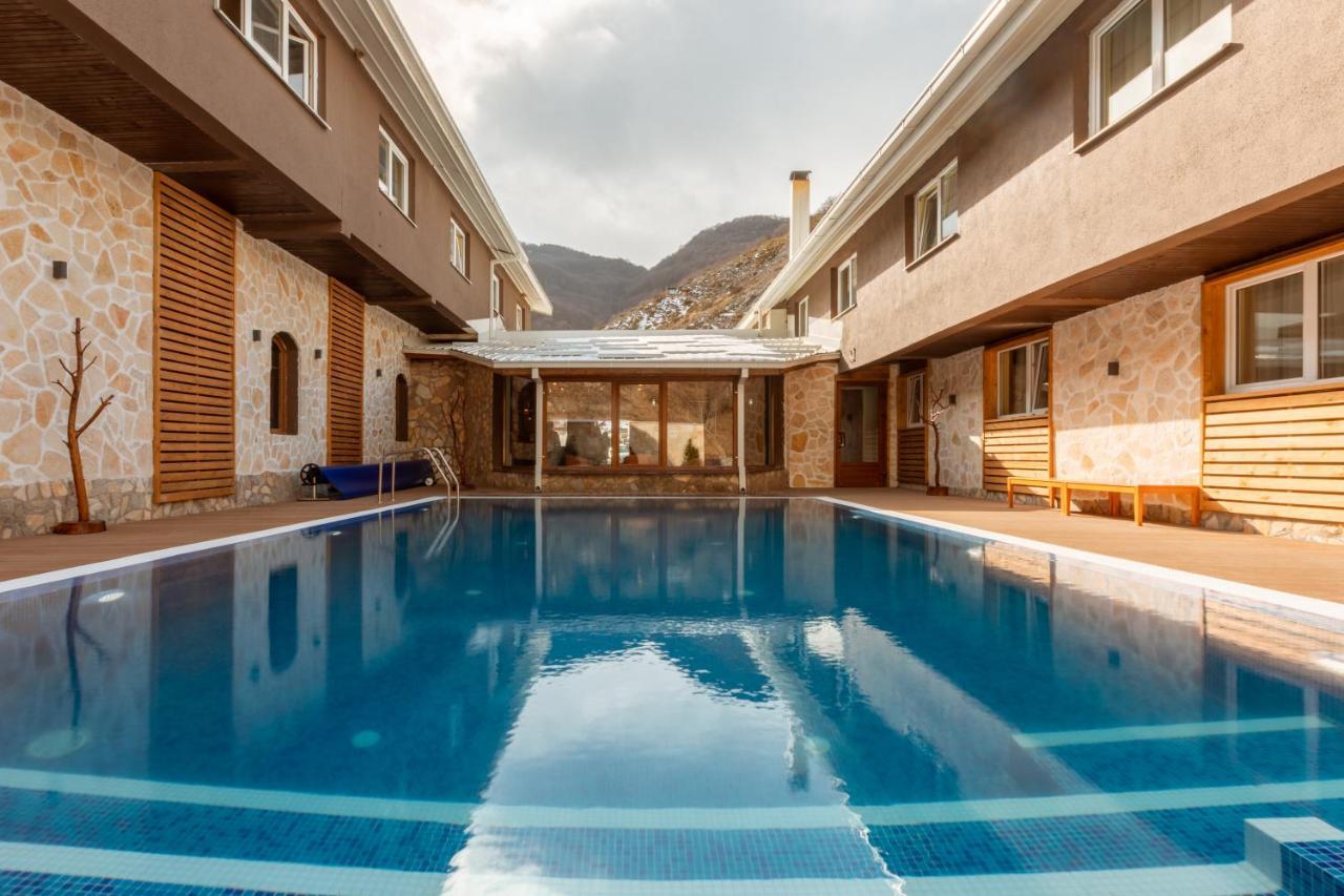 Hotel Sport, Resort Mavrovo Buitenkant foto